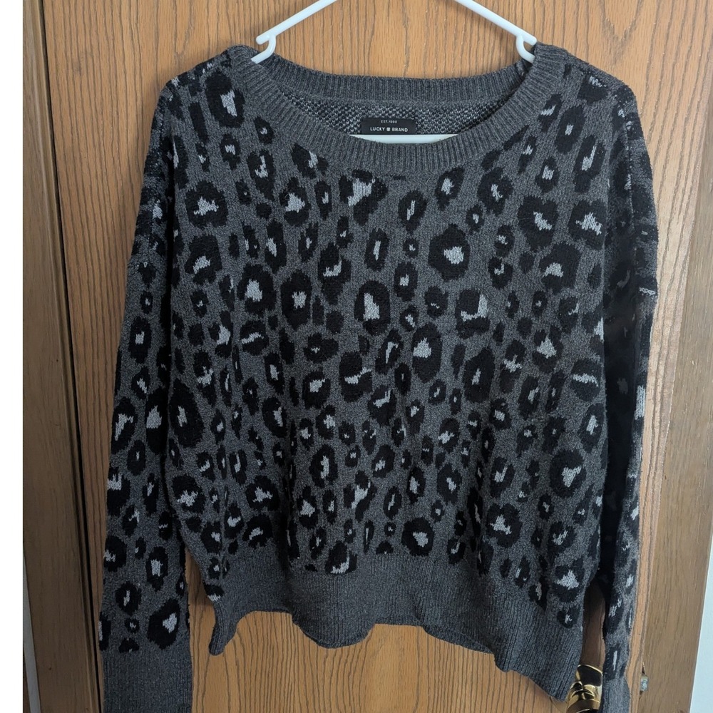 Lucky Brand Gray Black Leopard Print Crew Neck Knit Sweater Cozy Chic Women's  L